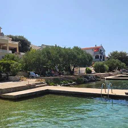 Lumare Apartman Grebaštica