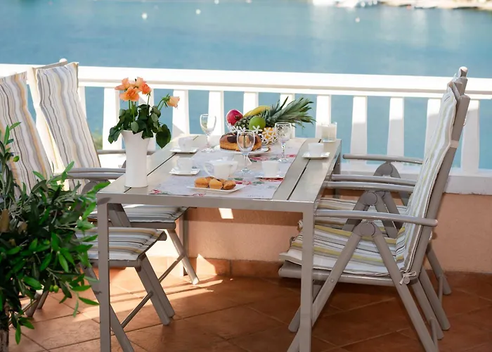 Apartman Lumare Grebastica